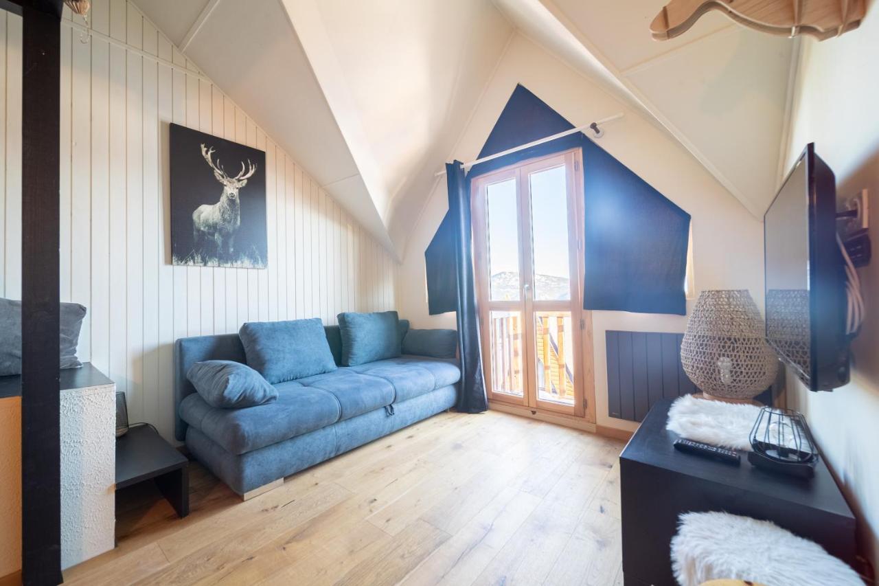 Le Cerf - Duplex Avec Superbe Vue Montagne Apartment Les Angles  Exterior photo